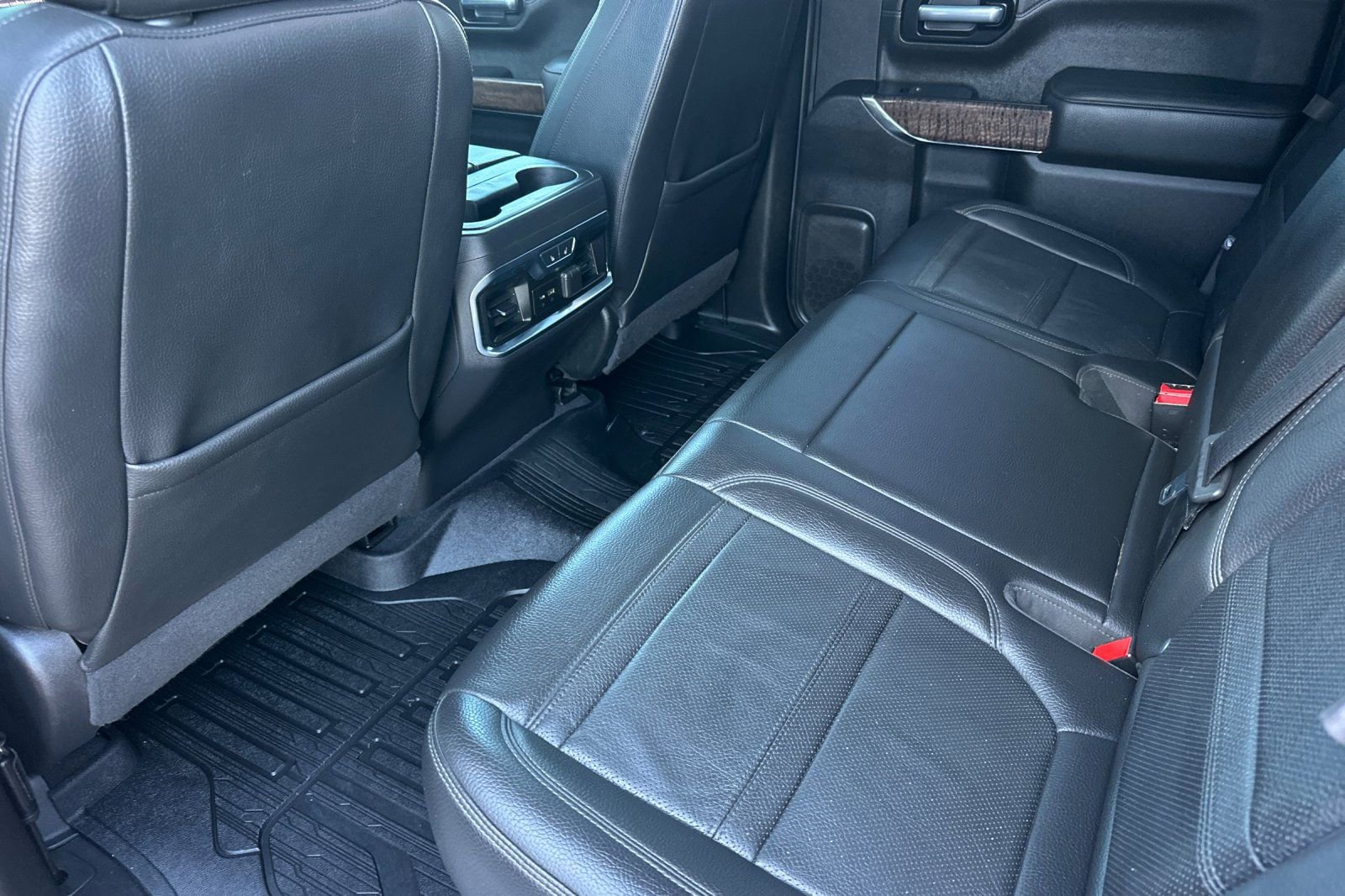 Used 2020 GMC Sierra 1500 Denali RWD image 14