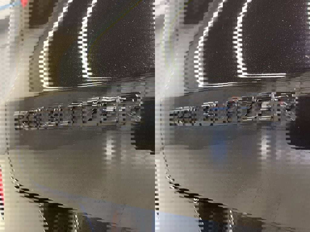 Used 2022 Chevrolet TrailBlazer RS image 36