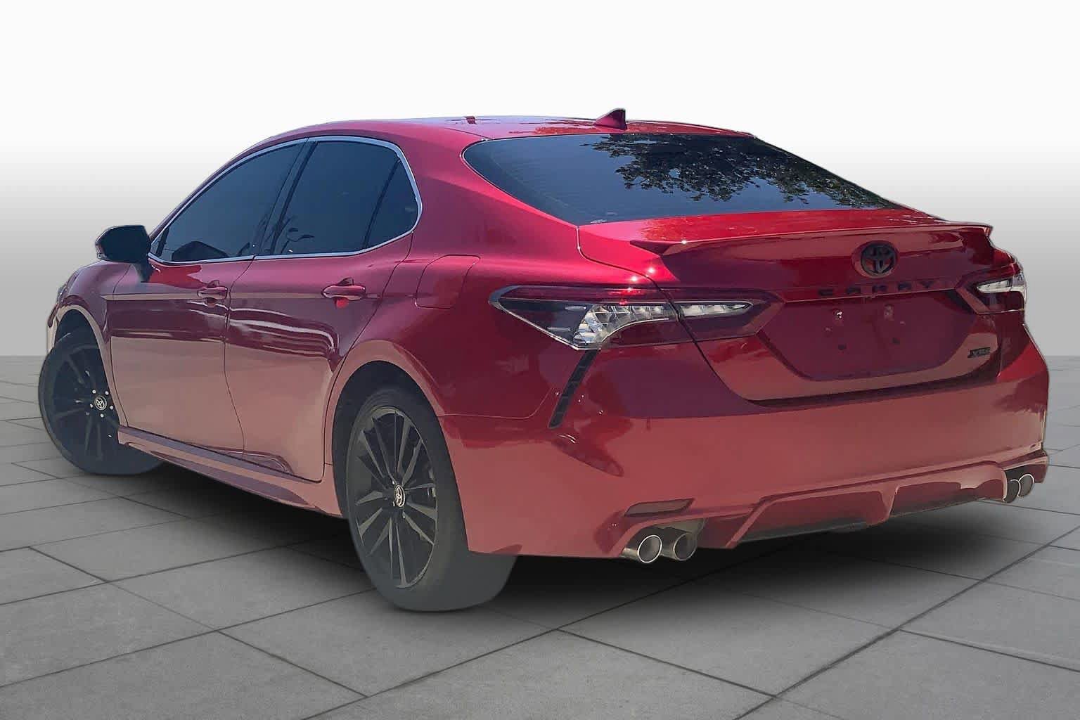 Used 2023 Toyota Camry XSE FWD image 12