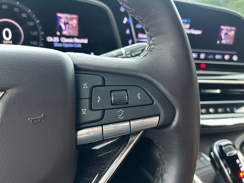 Used 2024 Cadillac Escalade Sport AWD/4WD image 28