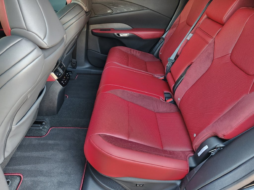 Used 2024 Lexus RX 500h F Sport w/ Convenience Package AWD/4WD image 29