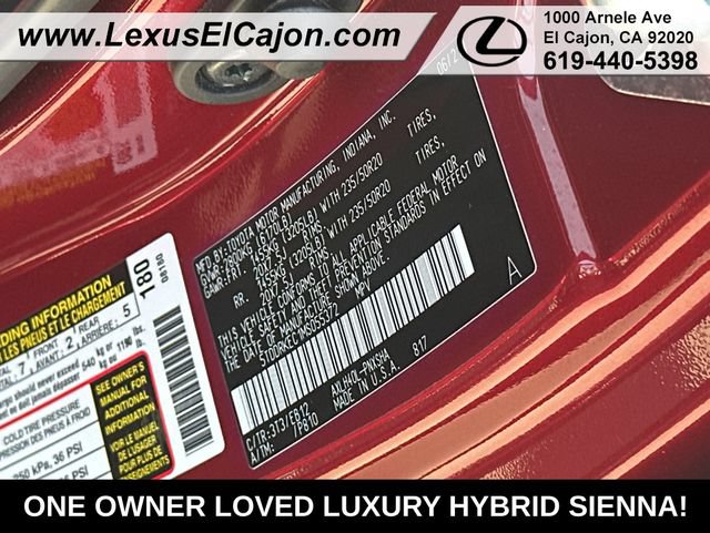 Used 2021 Toyota Sienna XSE w/ XSE Plus Package FWD image 37