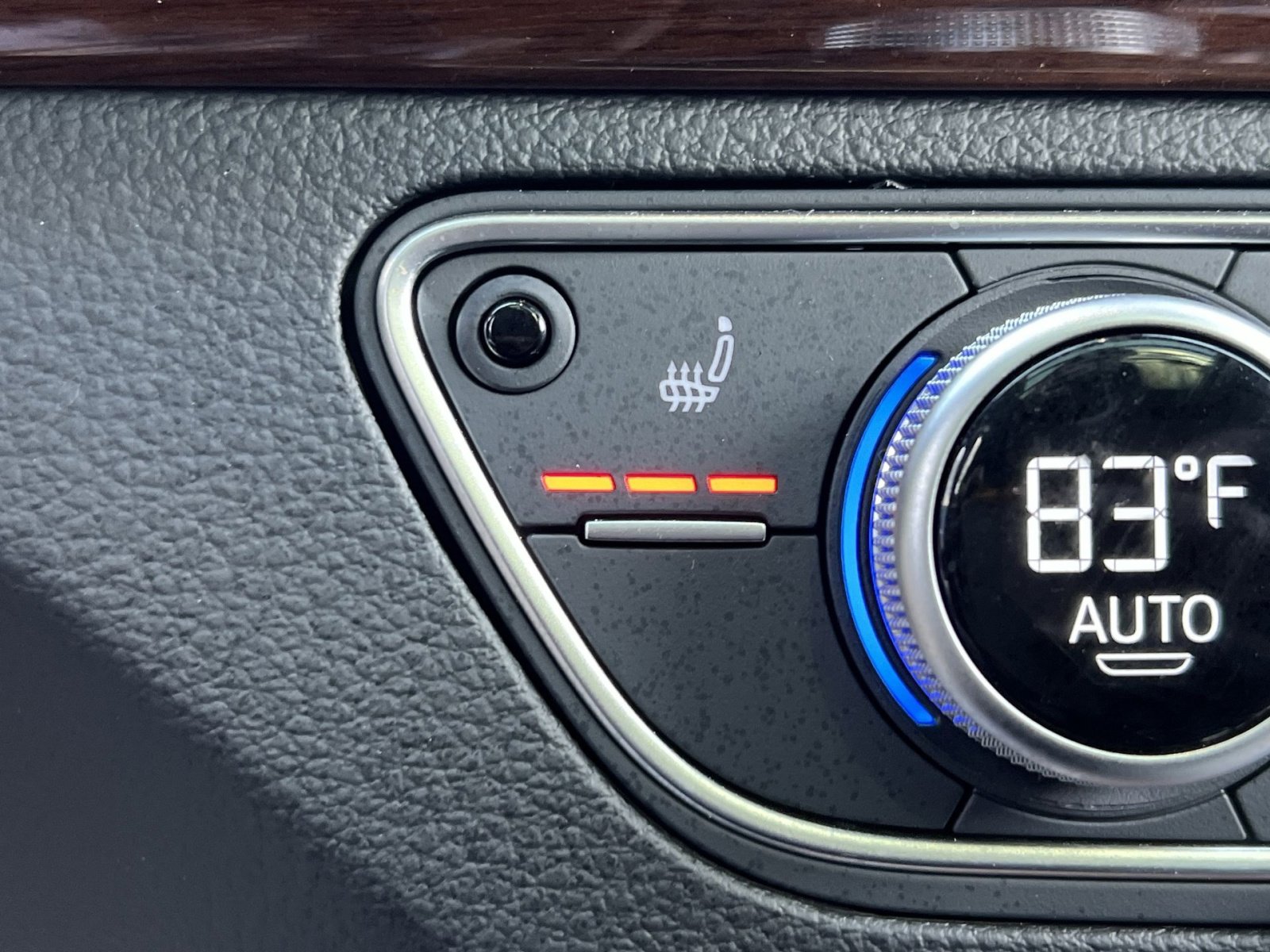 Used 2023 Audi Q5 2.0T Premium w/ Convenience Package image 33