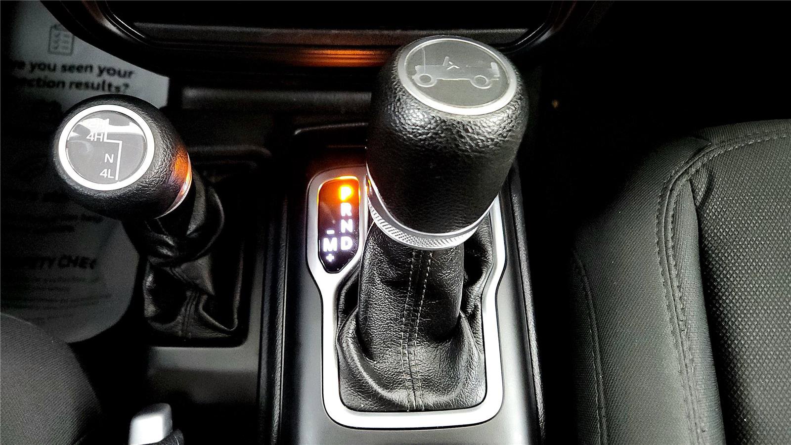 Used 2018 Jeep Wrangler Unlimited Sport S image 32