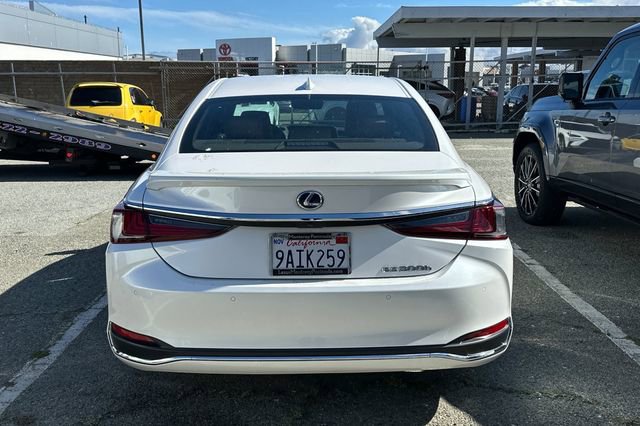Used 2021 Lexus ES 300h w/ Premium Package FWD image 6