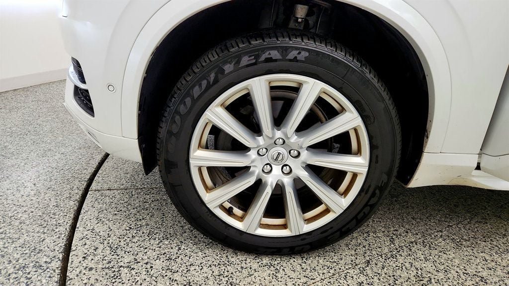Used 2018 Volvo XC90 T6 Inscription w/ Convenience Package AWD/4WD image 9