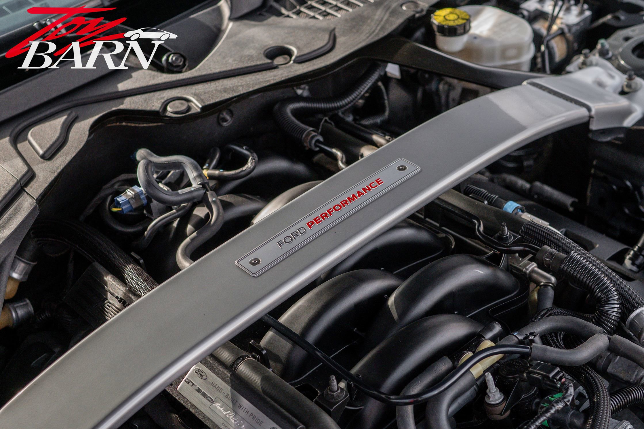 Used 2018 Ford Mustang Shelby GT350R w/ GT350R Equipment Group 920A image 42