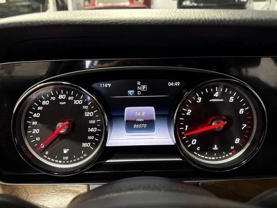 Used 2017 Mercedes-Benz E 400 4MATIC Wagon image 81