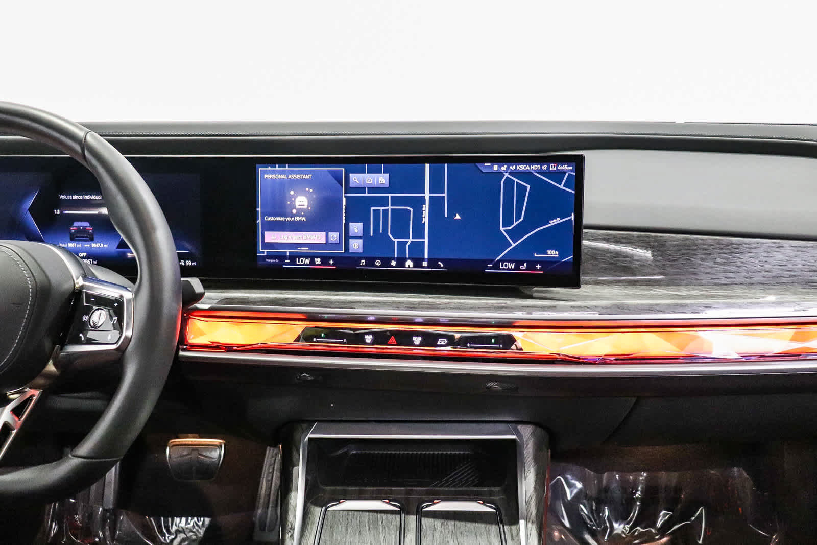 Used 2025 BMW i7 eDrive50 w/ M Sport Package RWD image 16