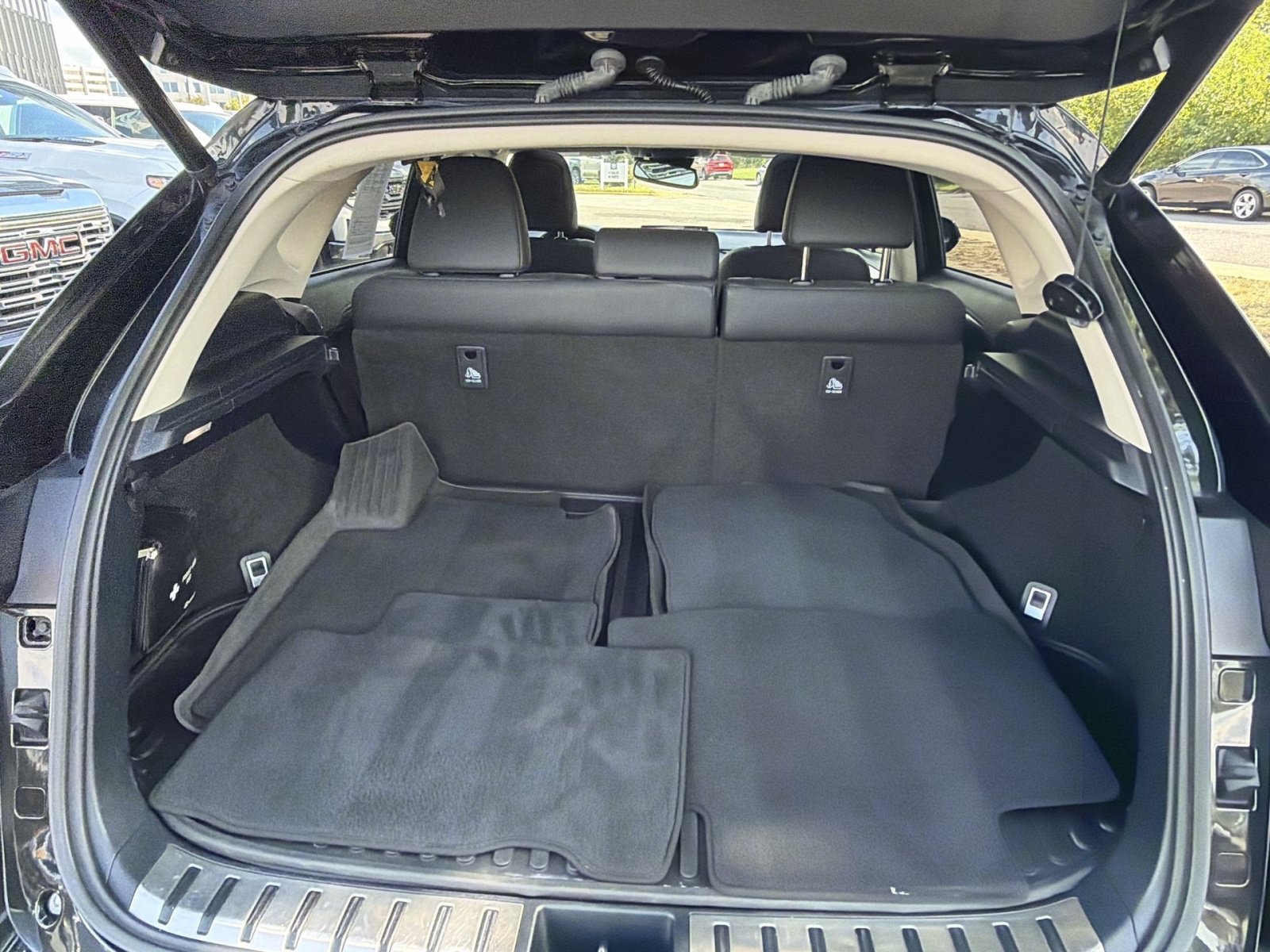 Used 2018 Lexus NX 300h AWD w/ Premium Package image 25