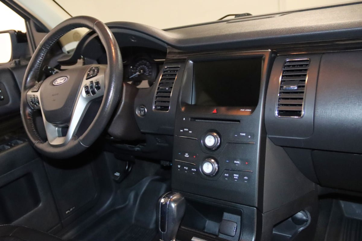 Used 2018 Ford Flex SEL w/ Equipment Group 202A FWD image 50