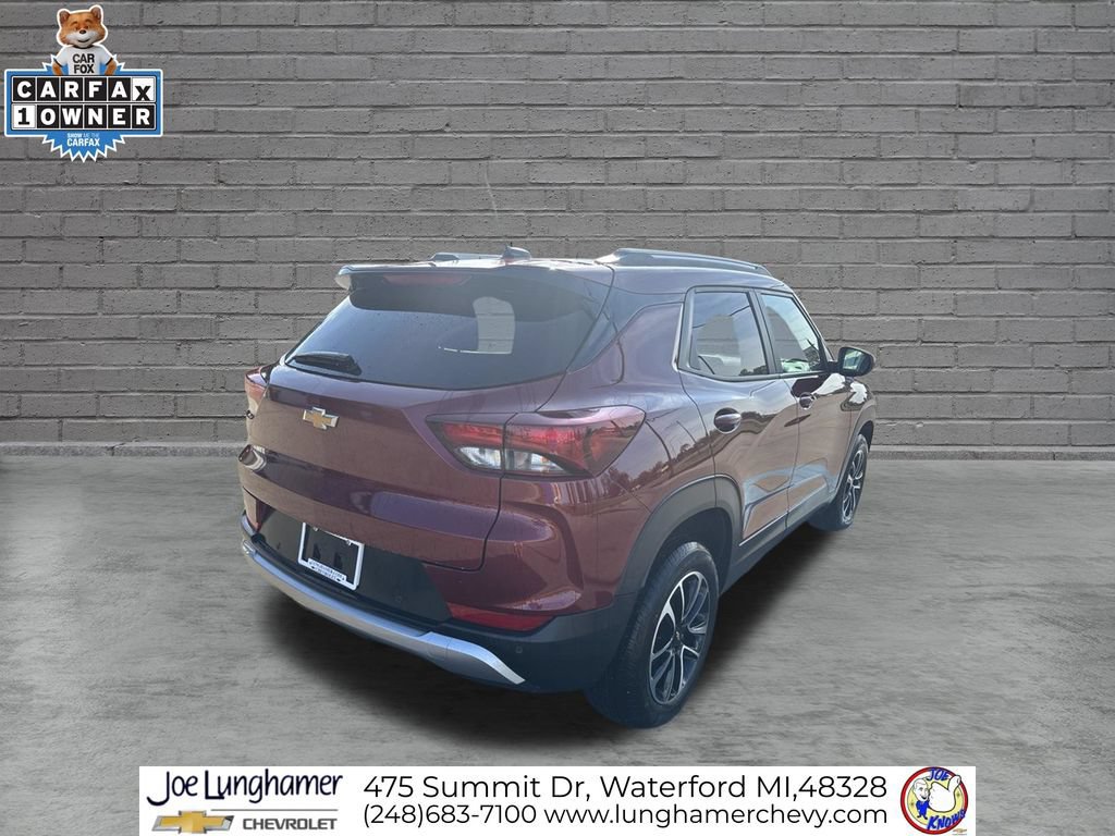 Certified 2024 Chevrolet TrailBlazer LT w/ LT Cold Weather Package AWD/4WD image 3