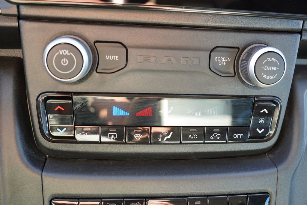 Used 2024 RAM ProMaster 3500 image 29