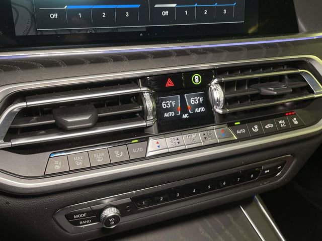 Used 2022 BMW X7 xDrive40i w/ Premium Package image 35