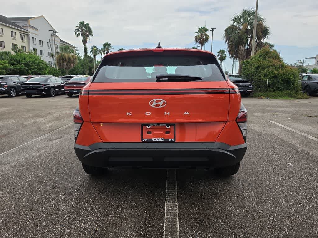 New 2027 Hyundai Kona SE FWD image 6
