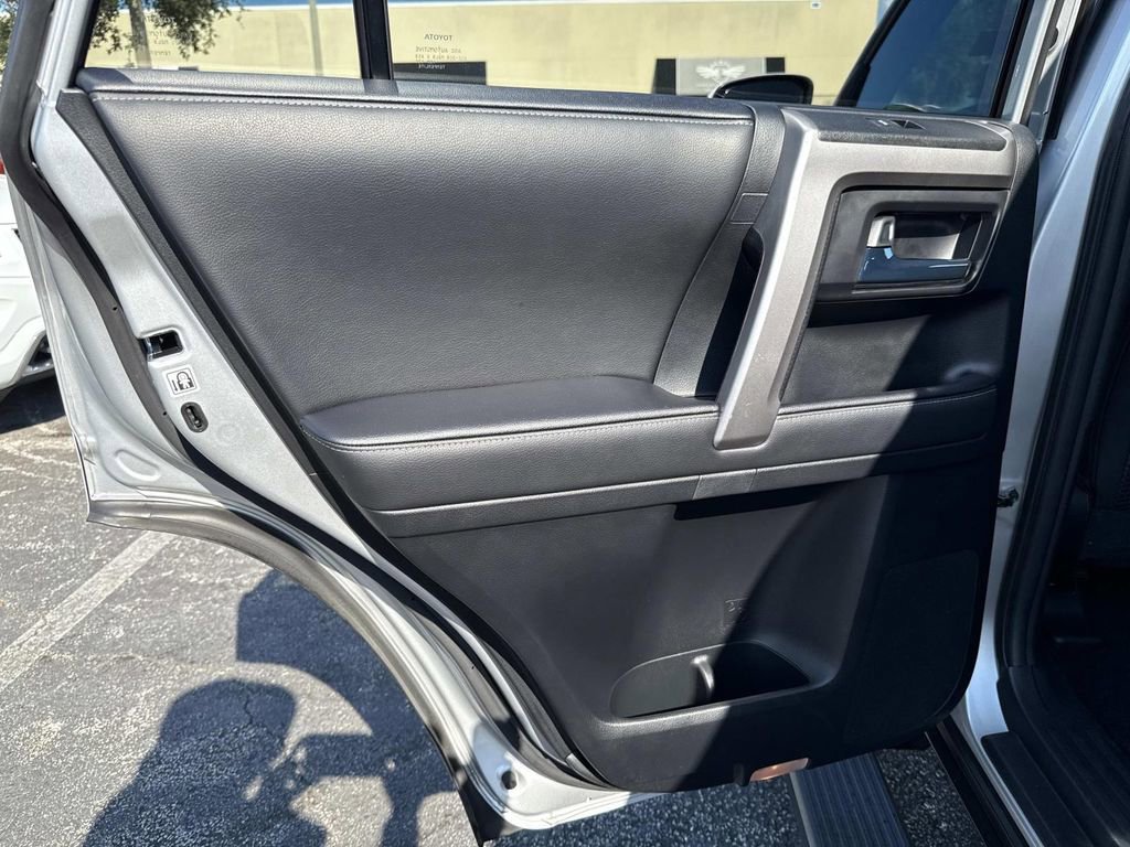 Used 2023 Toyota 4Runner SR5 Premium image 12