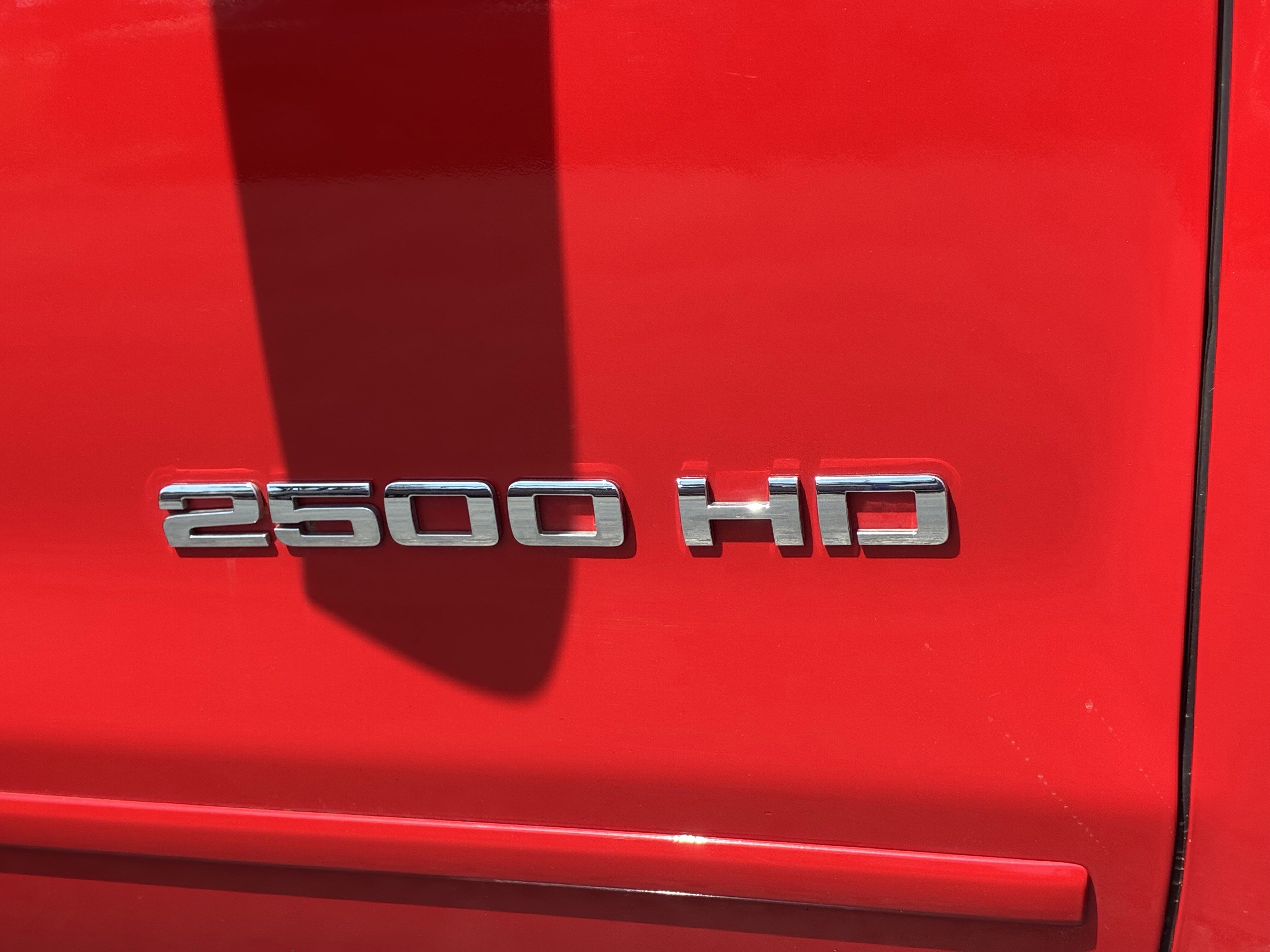 Used 2015 Chevrolet Silverado 2500 LT RWD image 8