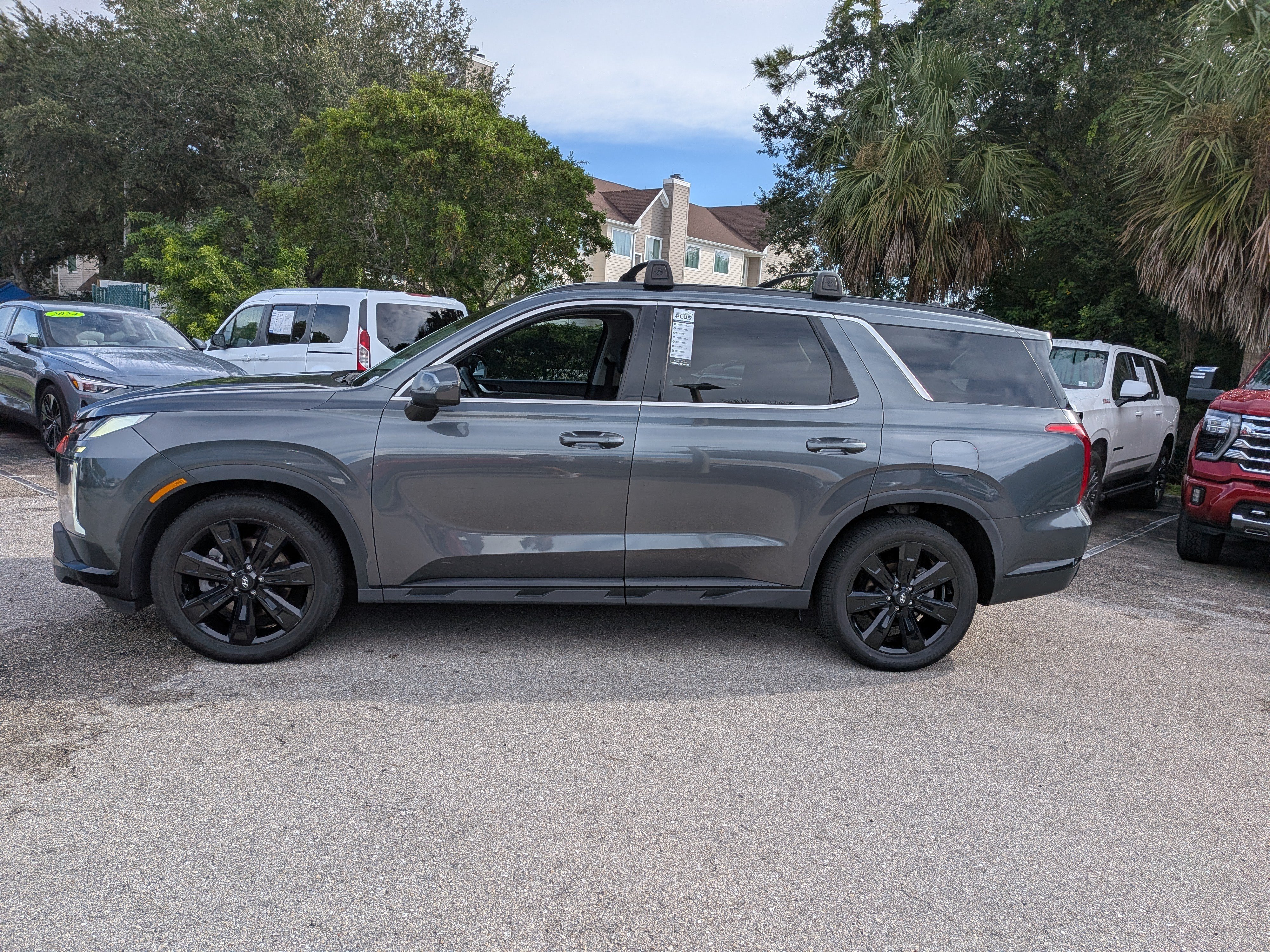 Used 2023 Hyundai Palisade XRT w/ Cargo Package FWD image 7
