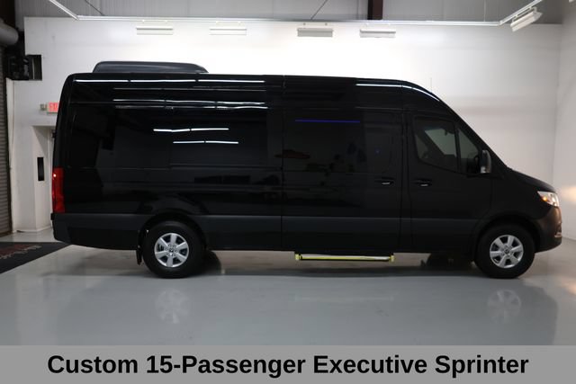 Used 2022 Mercedes-Benz Sprinter 2500 image 12