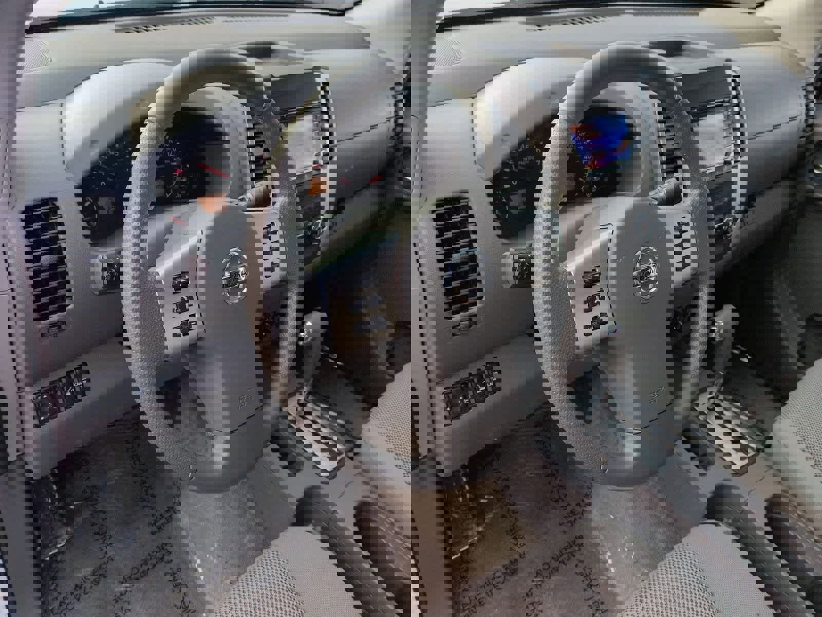 Used 2018 Nissan Frontier SV image 10