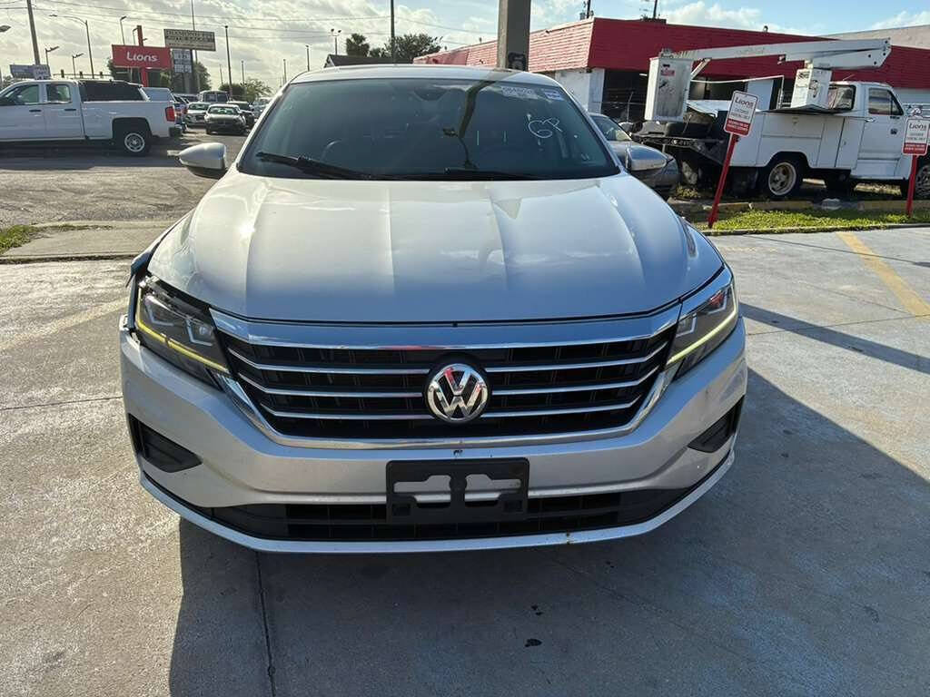 Used 2021 Volkswagen Passat 2.0T SE