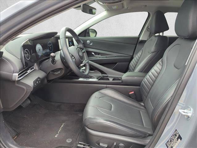 Used 2023 Hyundai Elantra Limited FWD video 2