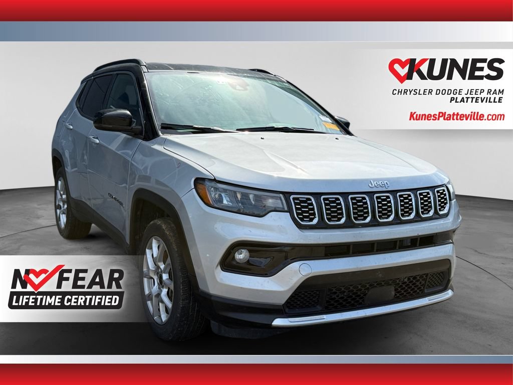 Used 2025 Jeep Compass Limited AWD/4WD image 1