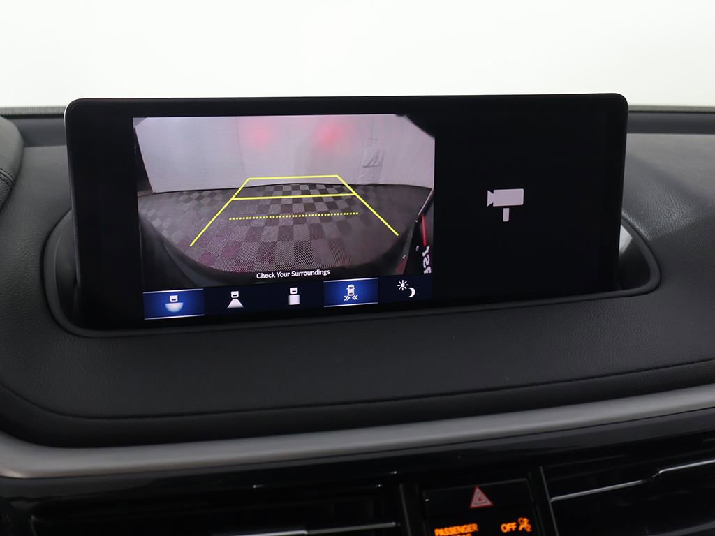 Used 2023 Acura MDX SH-AWD image 40