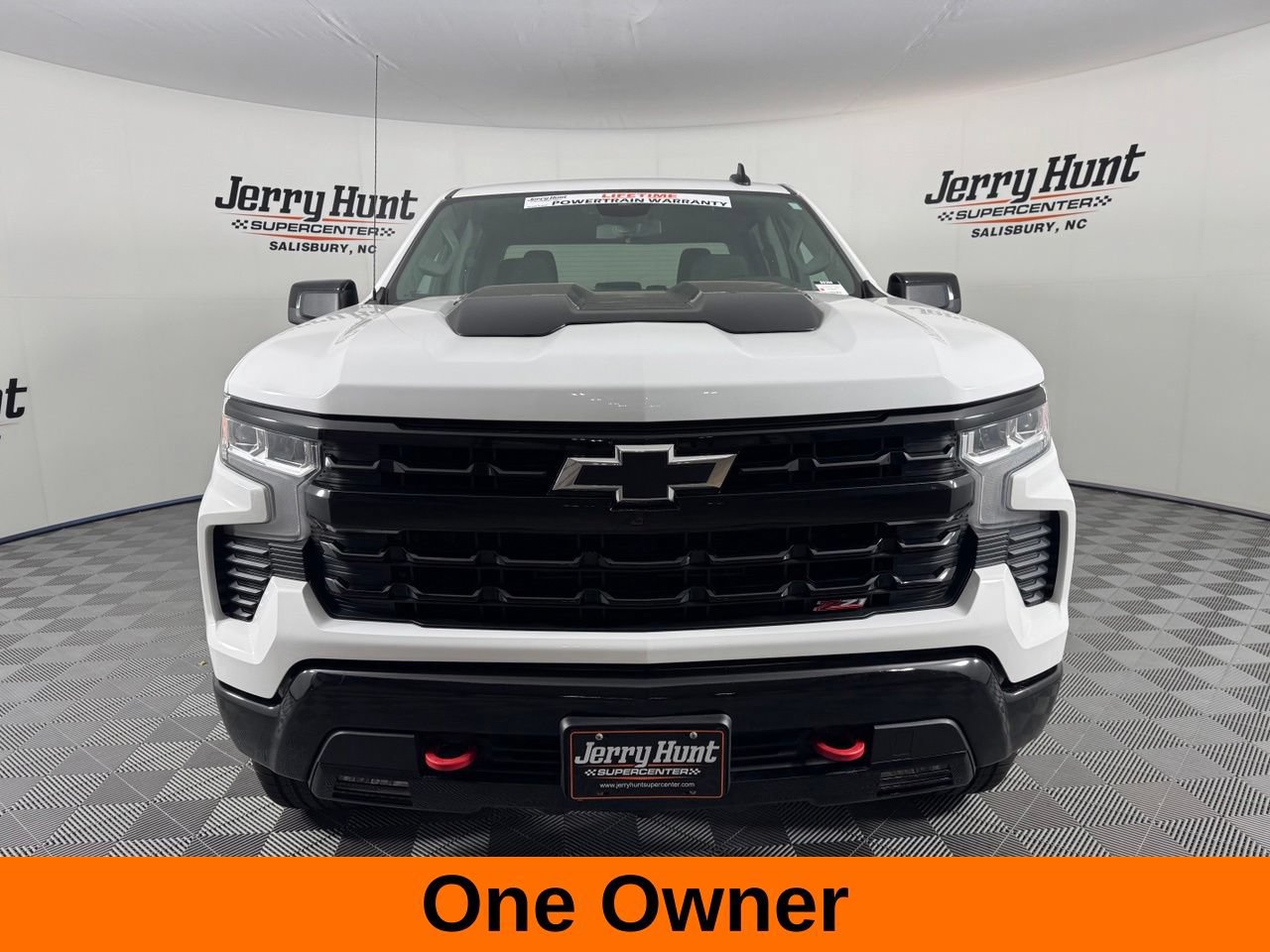Used 2025 Chevrolet Silverado 1500 LT Trail Boss w/ Protection Package AWD/4WD image 4