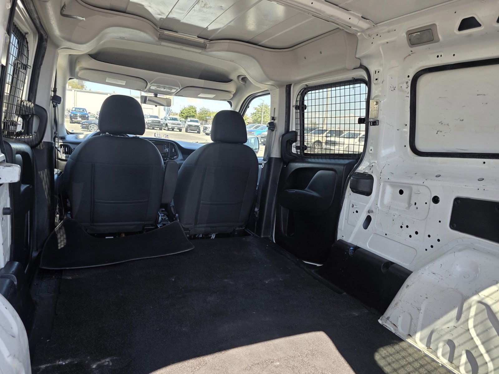 Used 2016 RAM ProMaster City Tradesman SLT w/ Rear Back-up Camera Group image 18