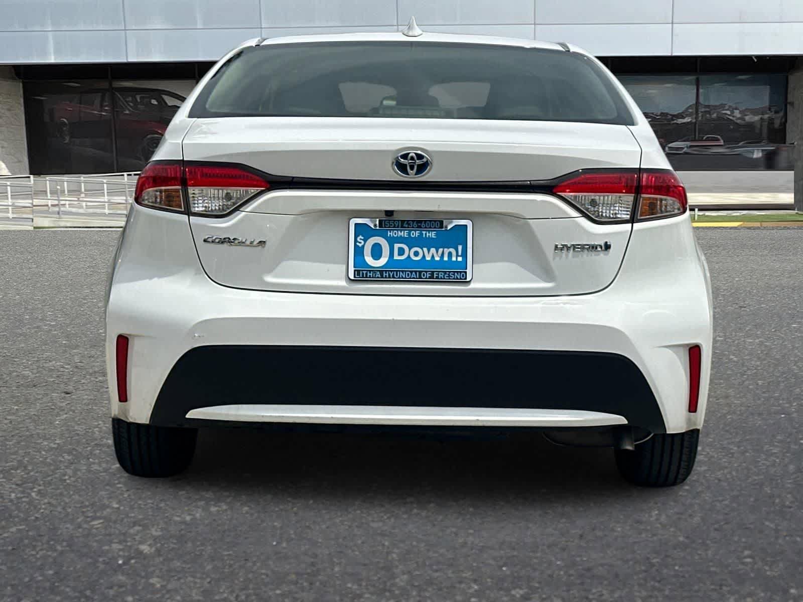Used 2022 Toyota Corolla LE w/ Carpet Mat Package (TMS) FWD image 8