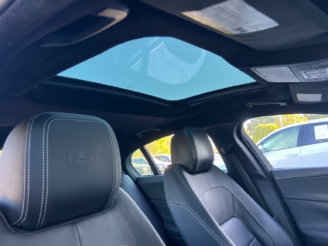 Used 2019 Jaguar XE S RWD image 30