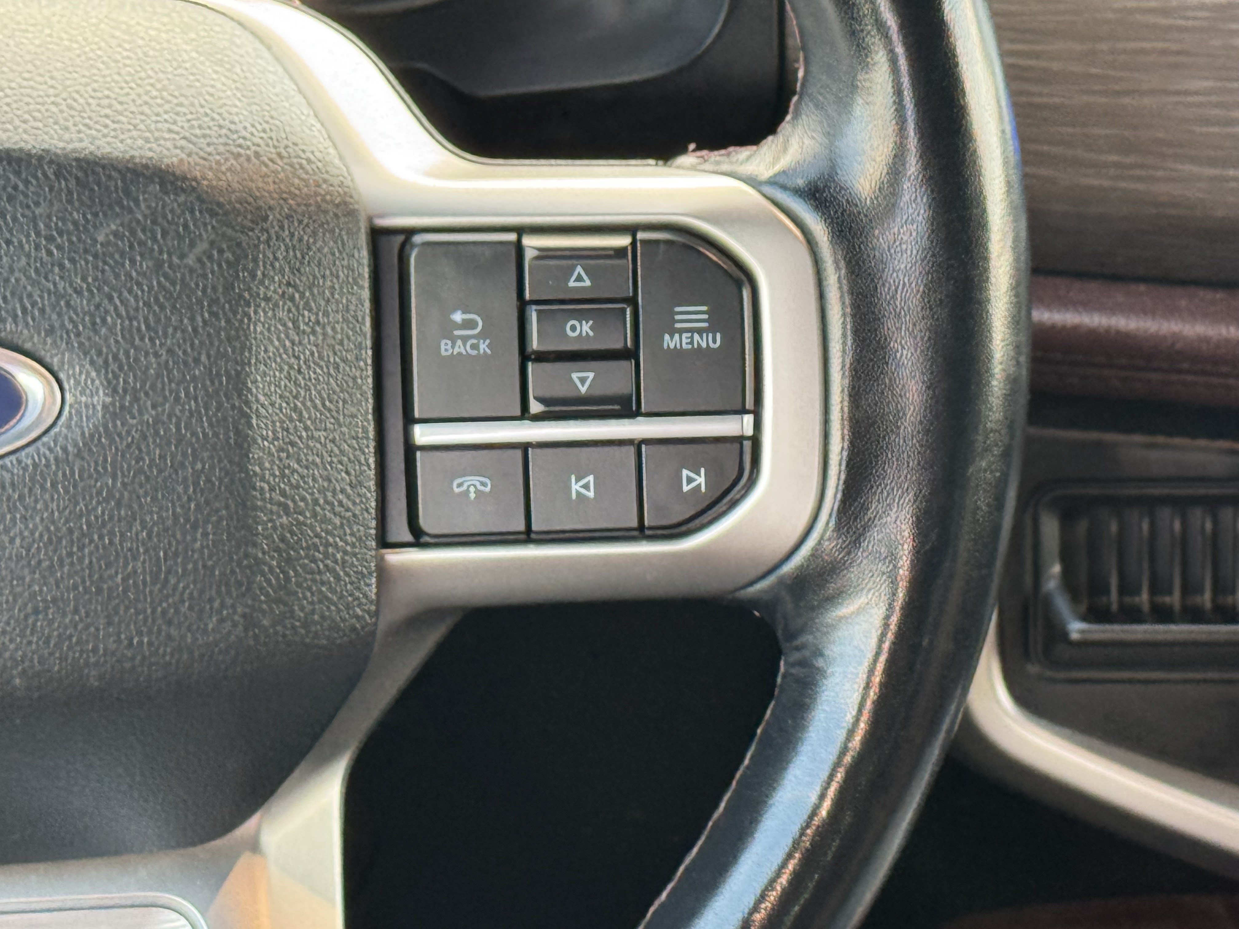 Used 2024 Ford Expedition Max Limited RWD image 13