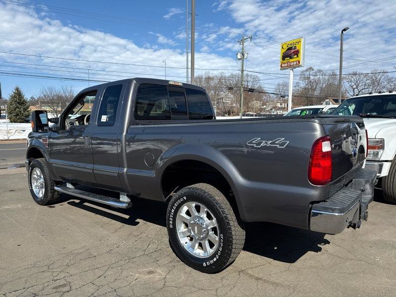 Used 2008 Ford F350 Lariat image 2