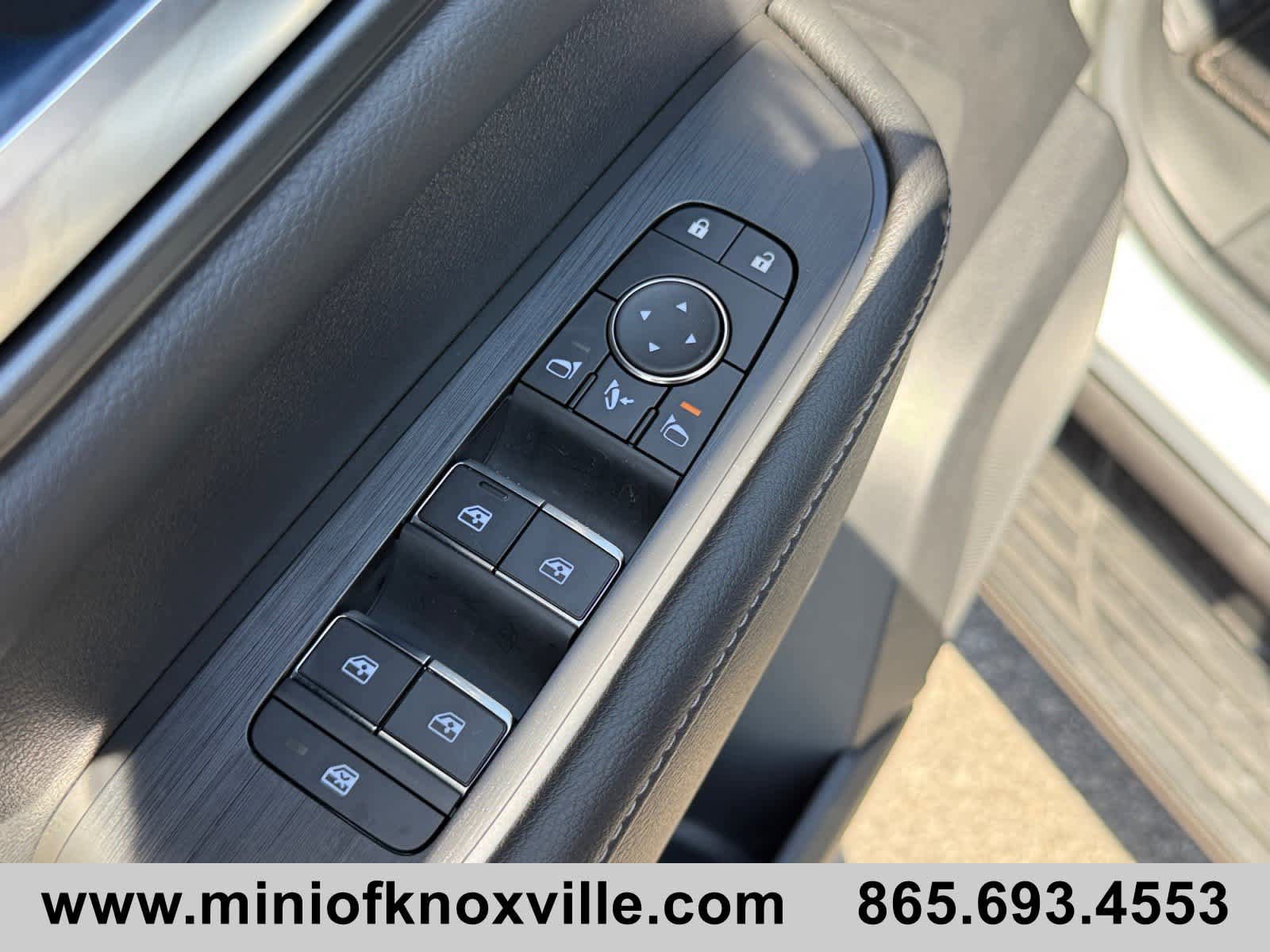 Used 2025 Nissan Armada PRO-4X AWD/4WD image 15