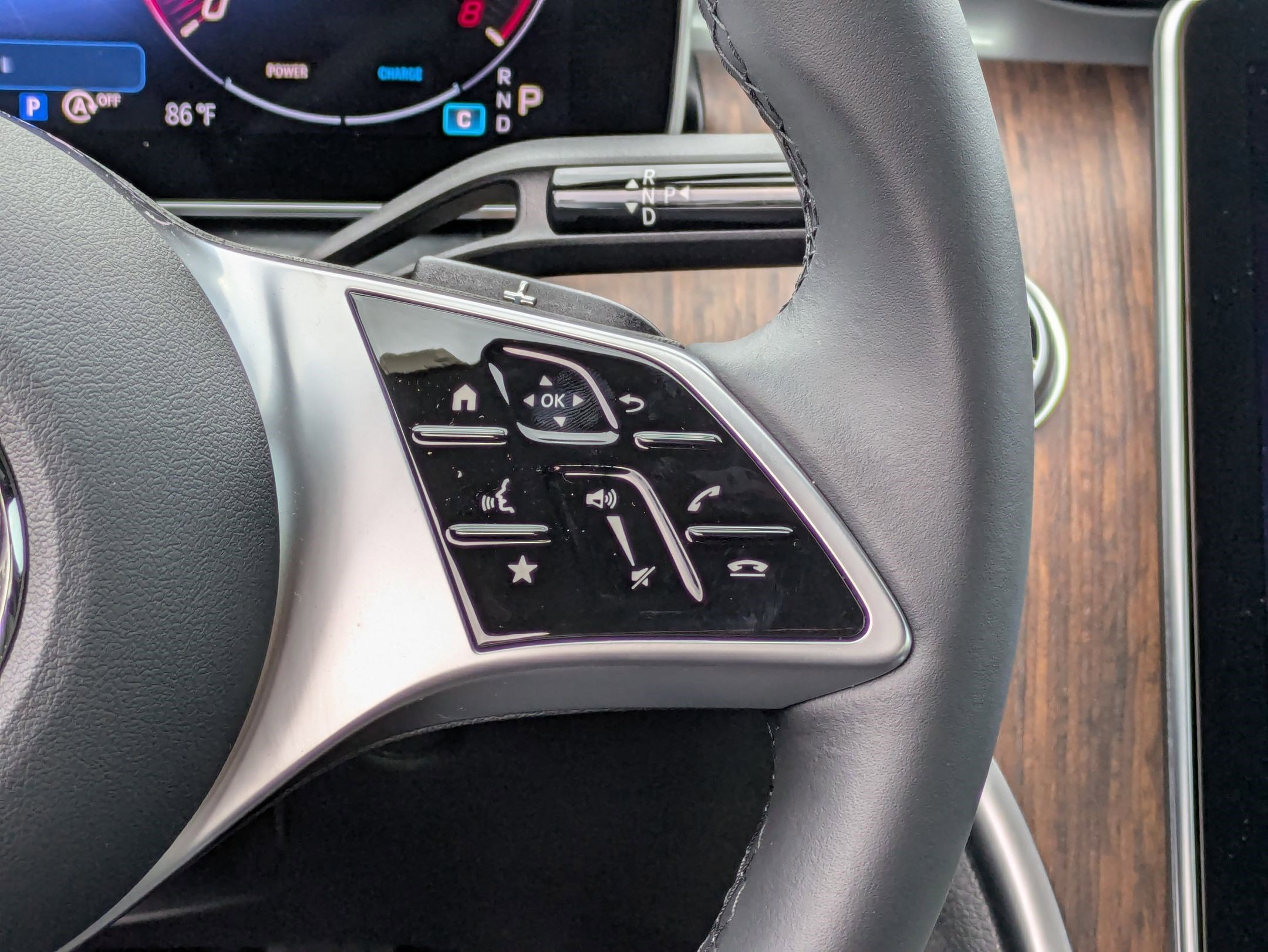 Certified 2025 Mercedes-Benz C 300 4MATIC Sedan image 20