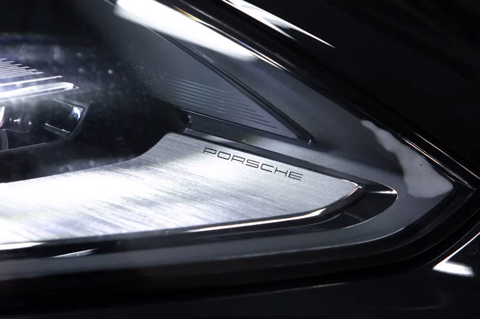 Certified 2026 Porsche Cayenne S AWD/4WD image 16