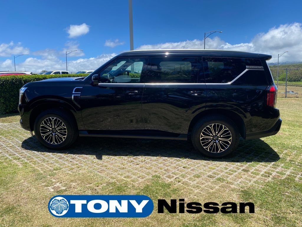 Used 2025 Nissan Armada SL w/ Captain's Chari Seat Package RWD image 4