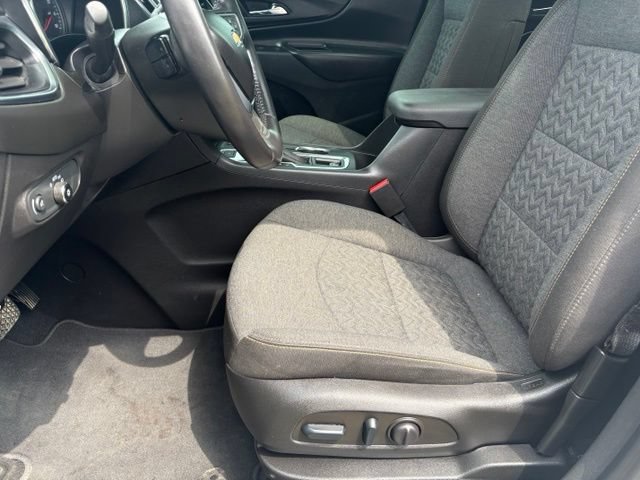 Used 2022 Chevrolet Equinox LT AWD/4WD image 11