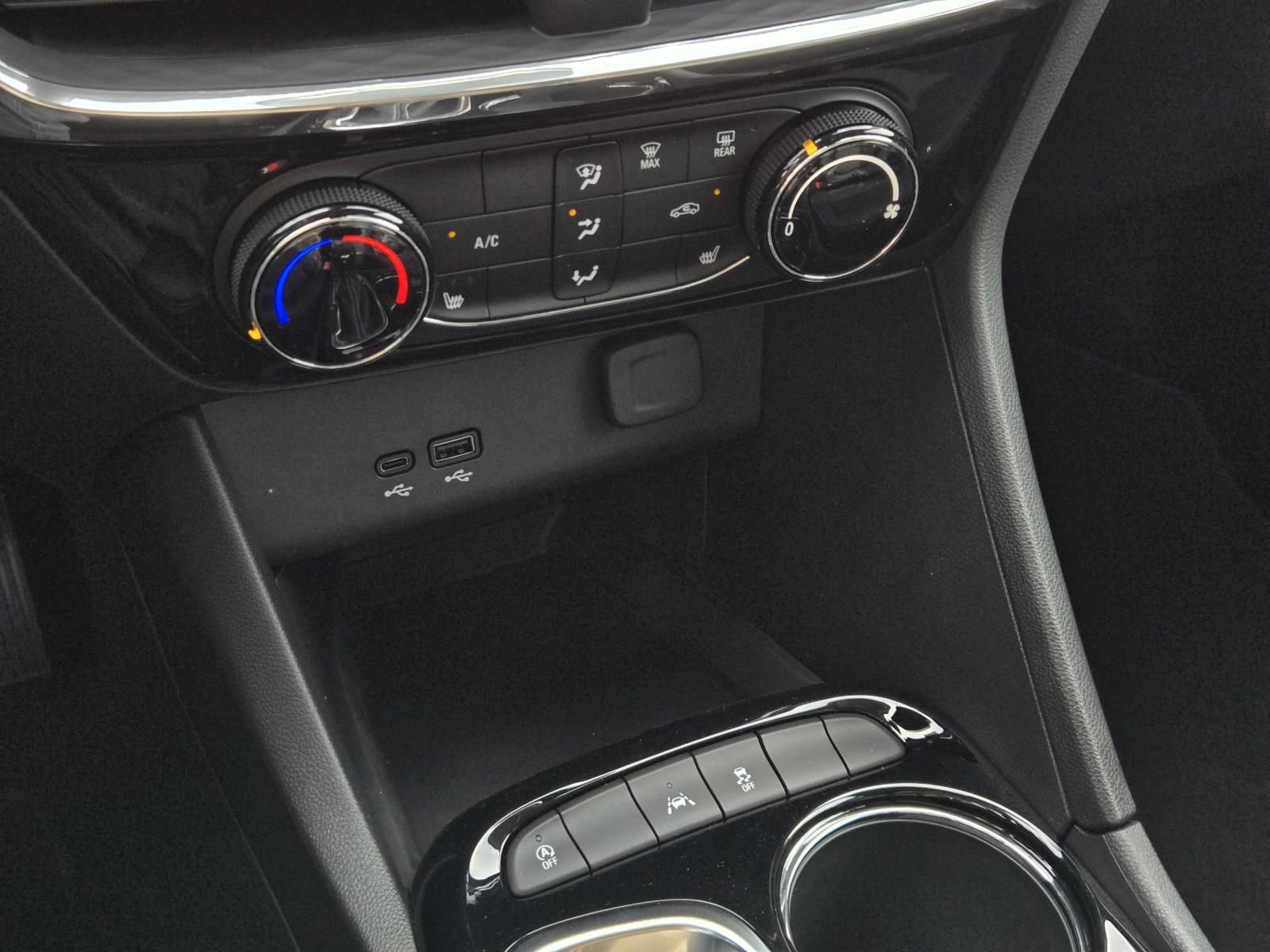 New 2026 Buick Encore GX Sport Touring image 11