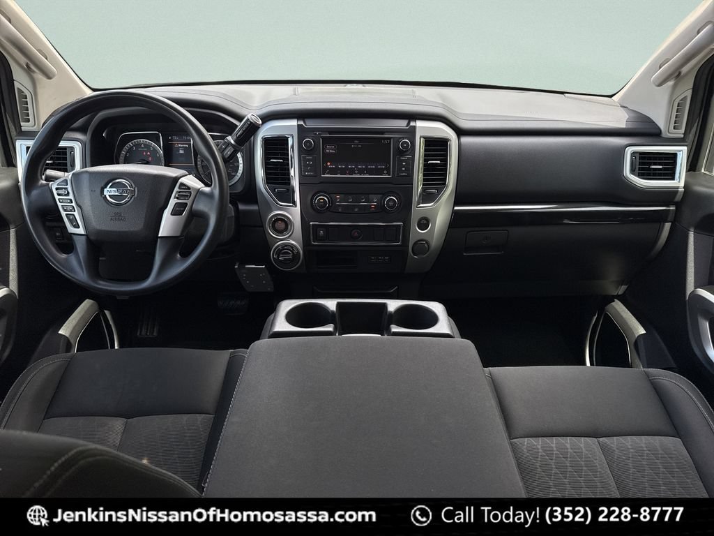 Certified 2019 Nissan Titan SV AWD/4WD image 25