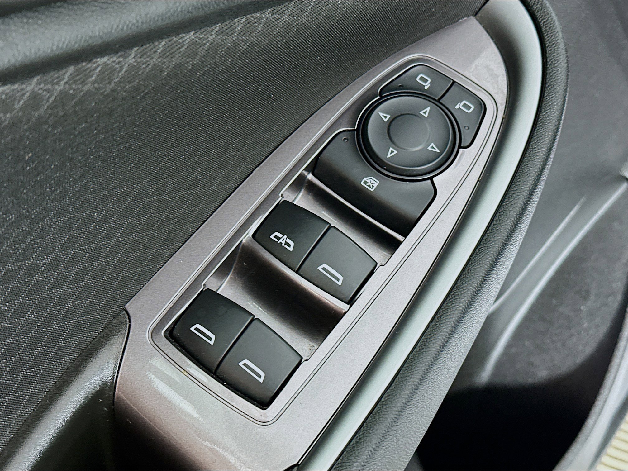 Used 2024 Chevrolet Malibu LT image 17