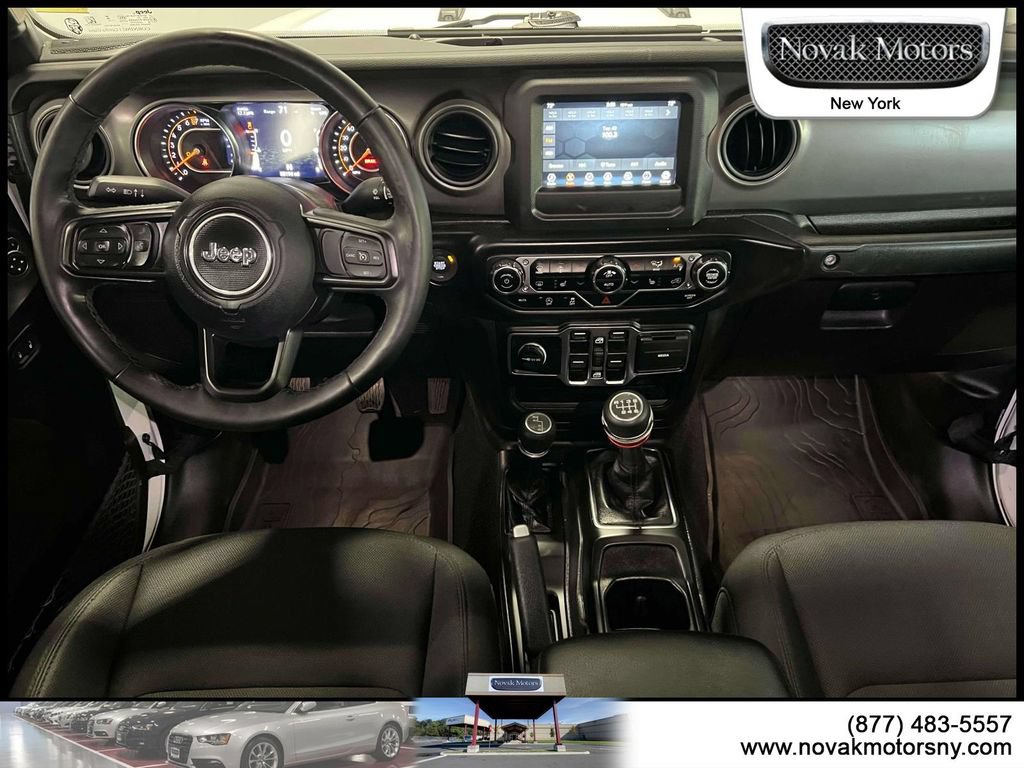 Used 2022 Jeep Gladiator Sport AWD/4WD image 14