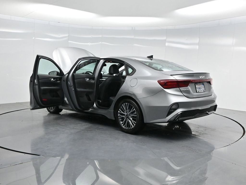 Used 2023 Kia Forte GT-Line w/ GT-Line Technology Package image 37