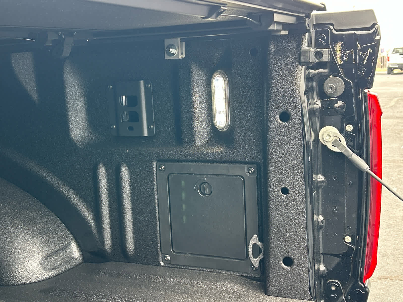 New 2025 Ford F150 Platinum w/ FX4 Off-Road Package image 9