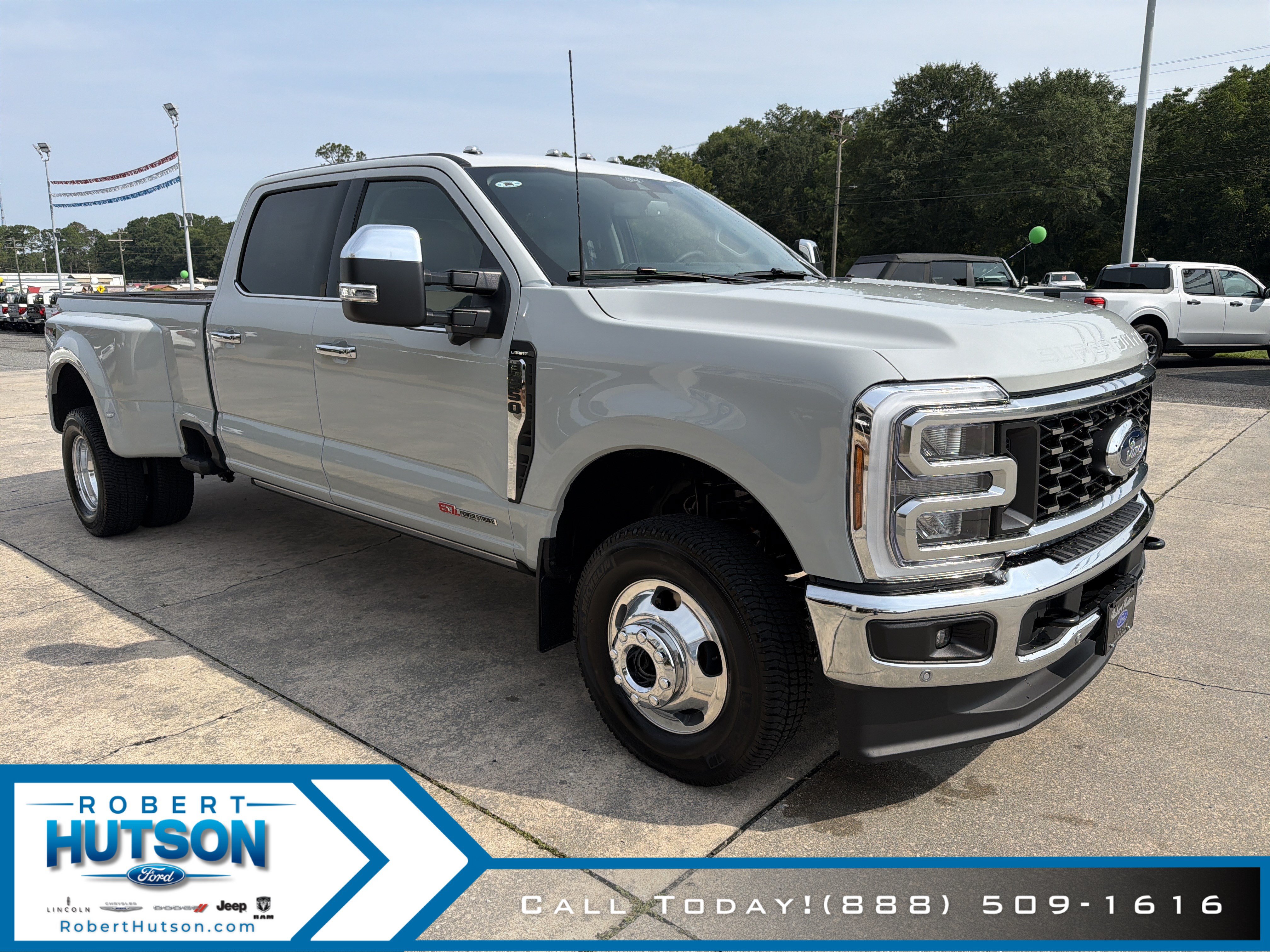 New 2026 Ford F350 Lariat w/ Lariat Ultimate Package AWD/4WD image 4