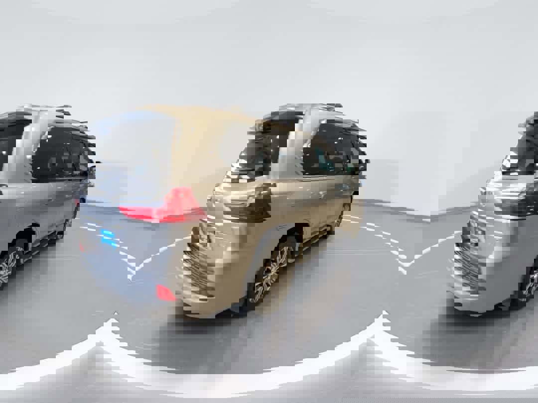 Used 2017 Lexus LX 570 4WD w/ Luxury Package image 8