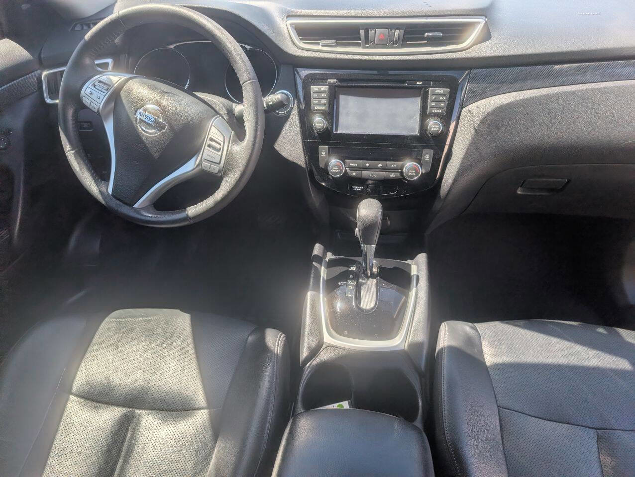 Used 2015 Nissan Rogue SL w/ SL Premium Package AWD/4WD image 8