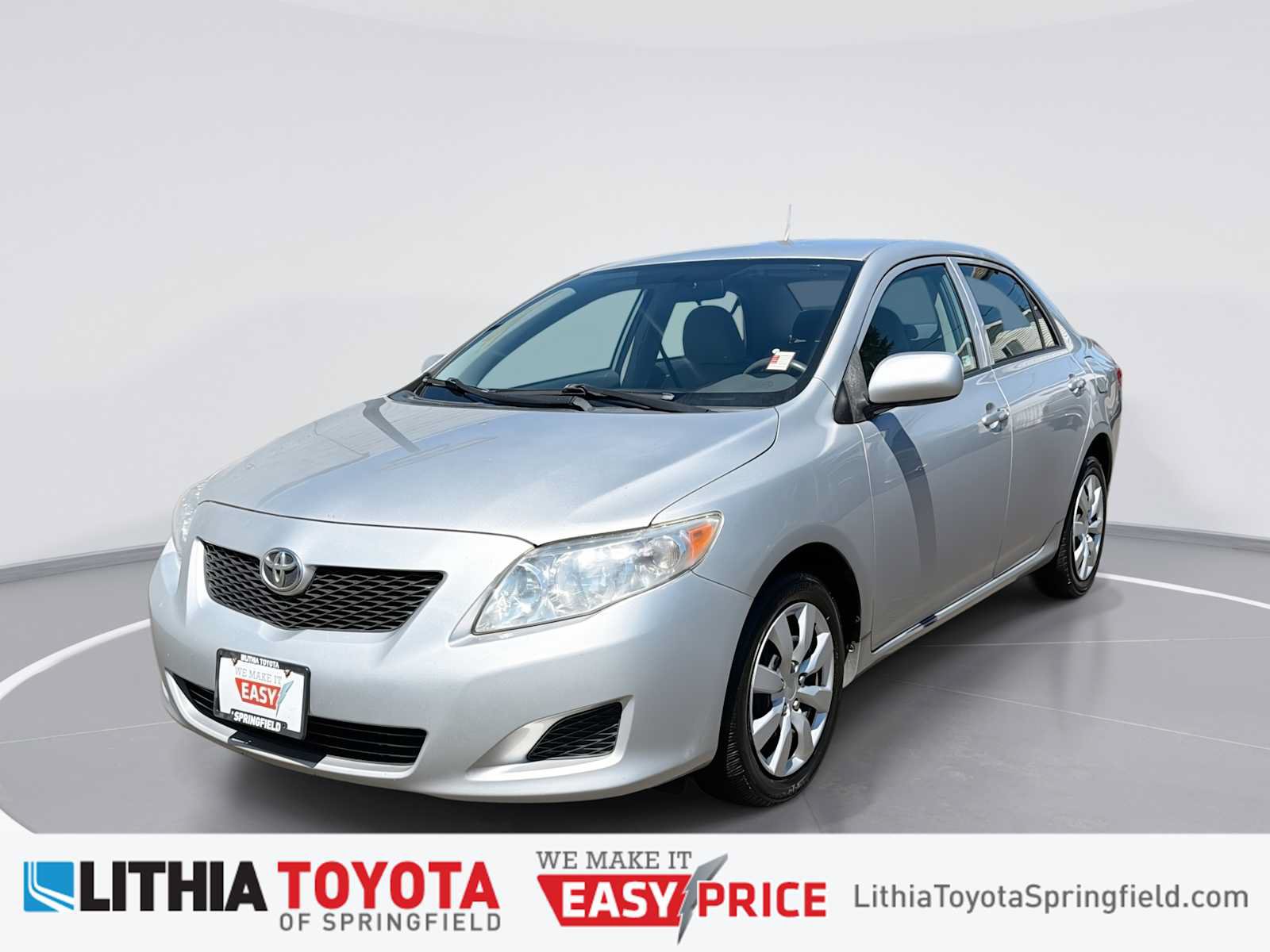 Used 2010 Toyota Corolla LE FWD image 1