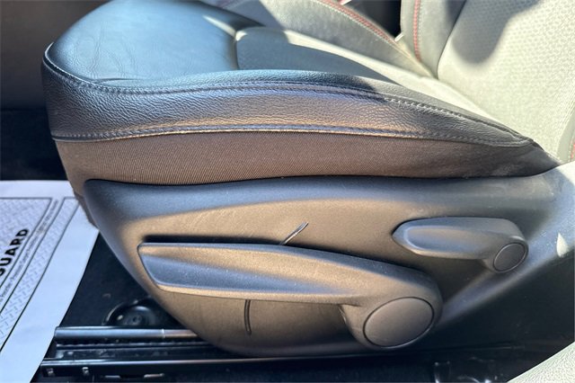 Used 2024 Jeep Compass Trailhawk image 18